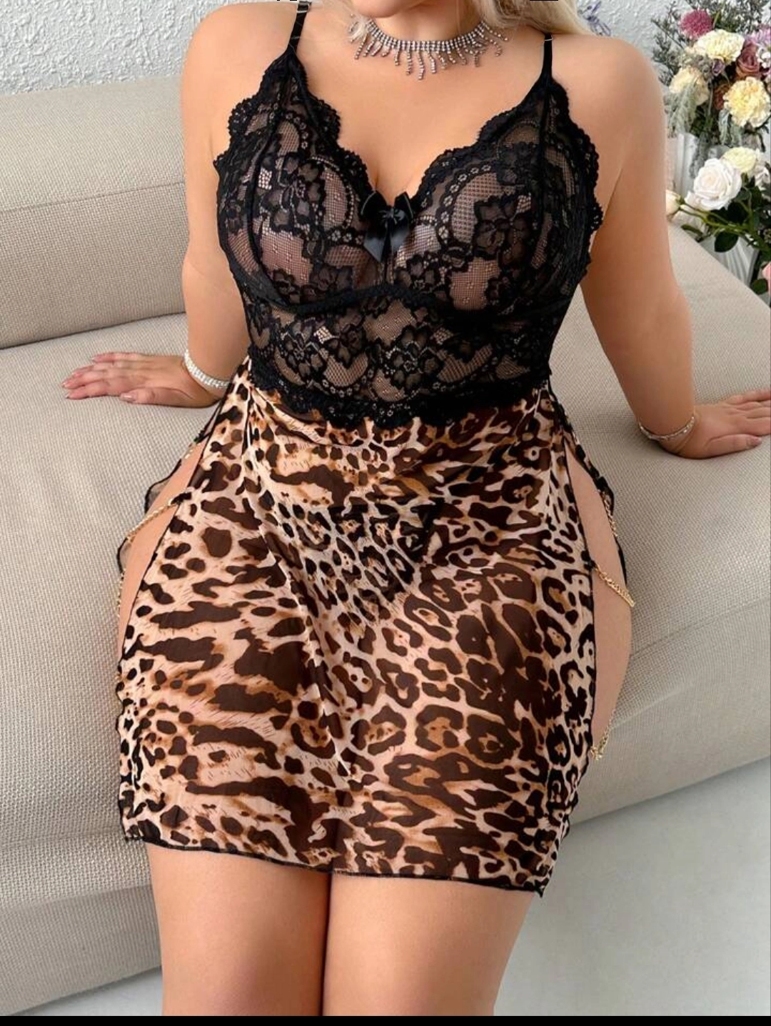 Büyük Beden Leopar Desenli Dantel Detaylı 2’li Gecelik ve Tanga Takım